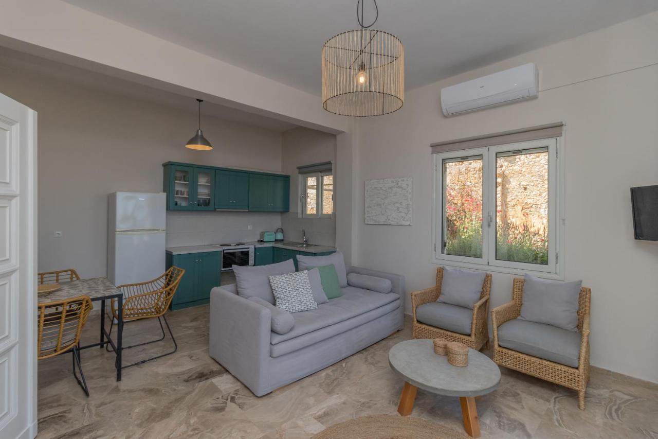 Ferienwohnung Phaos I Kyparissia Exterior foto
